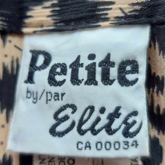 Leopard Print Button Up Blouse - Picture 4 of 5